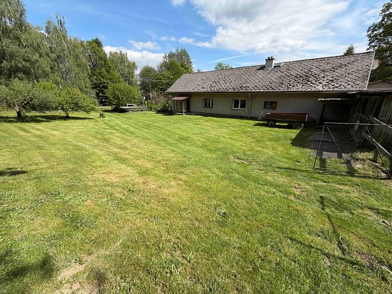 Prodej domu 80 m² s pozemkem 2 370 m² – fotografie 2