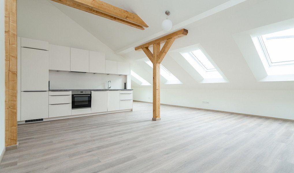 Pronájem bytu 3+kk 91 m², Praha – náhled fotky 3