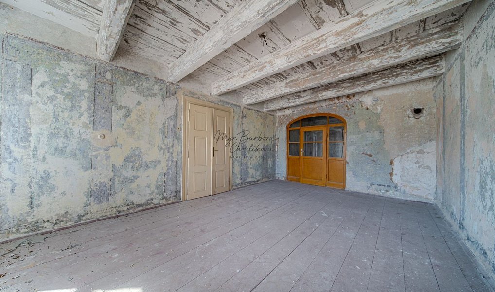 Prodej domu 352 m² s pozemkem 315 m², Stříbro – náhled fotky 3