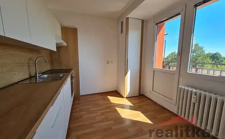 Pronájem bytu 2+1 51 m², Edvarda Beneše, Opava - Kateřinky