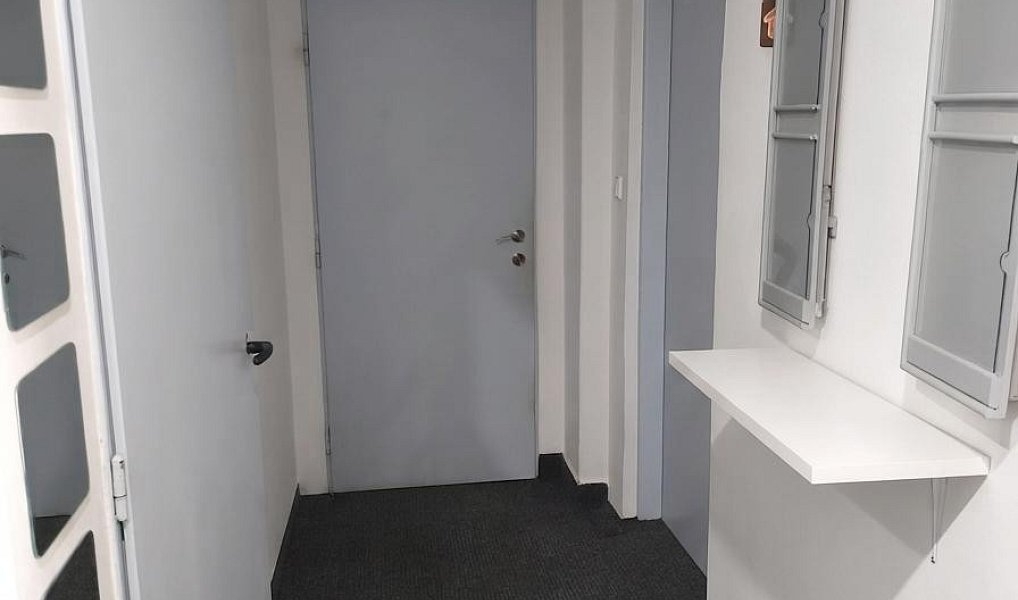 Pronájem kanceláře 22 m², Nové Strašecí – náhled fotky 3