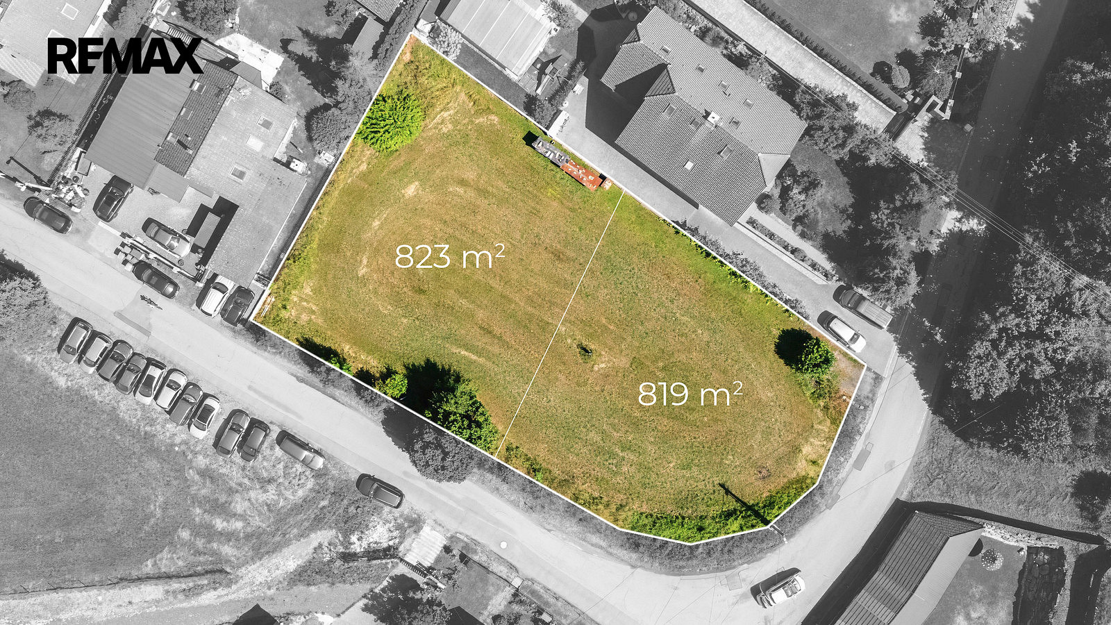 Prodej stavebního pozemku 1 642 m²