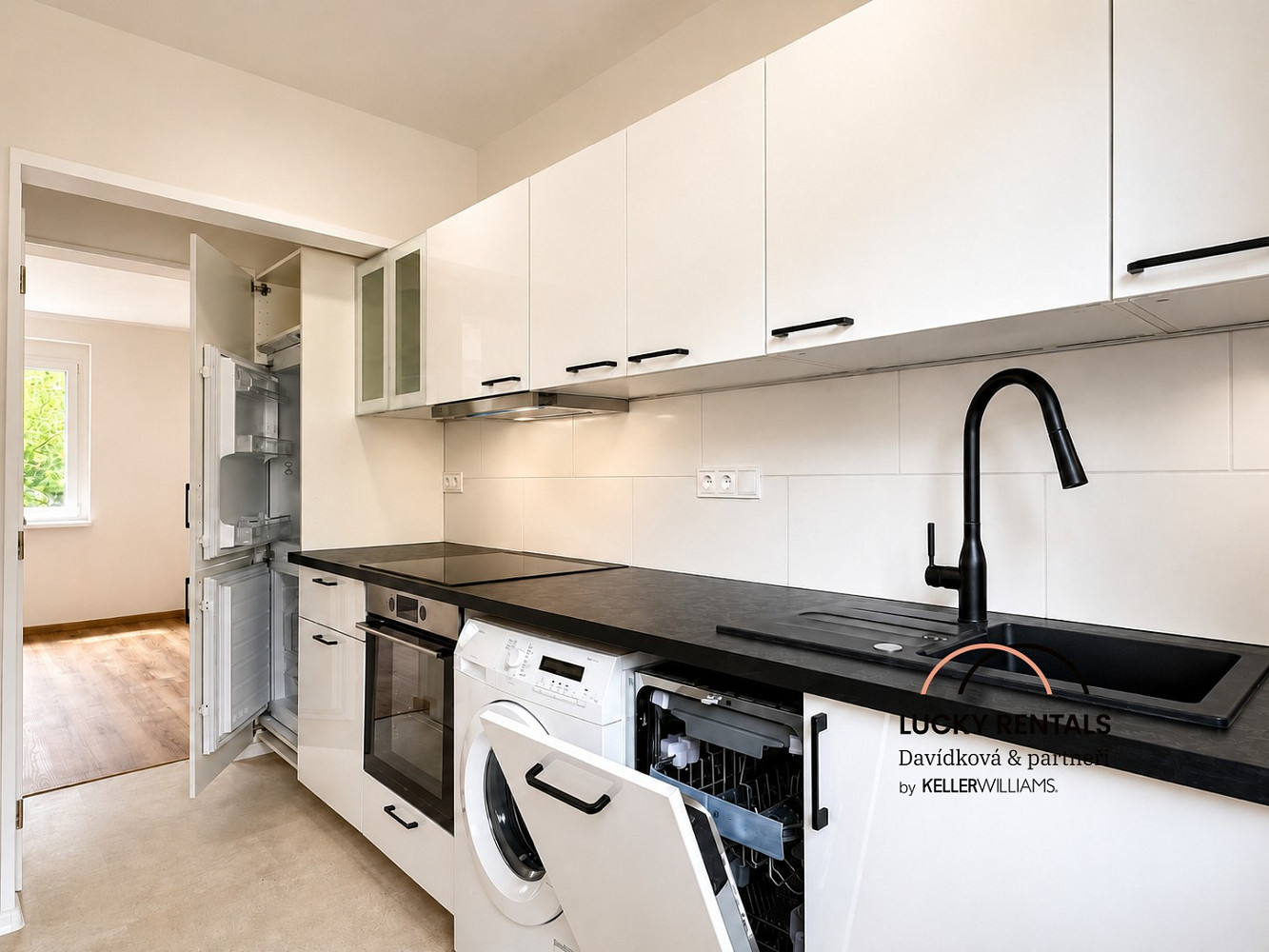 Pronájem domu 83 m² s pozemkem 283 m² — photo 2