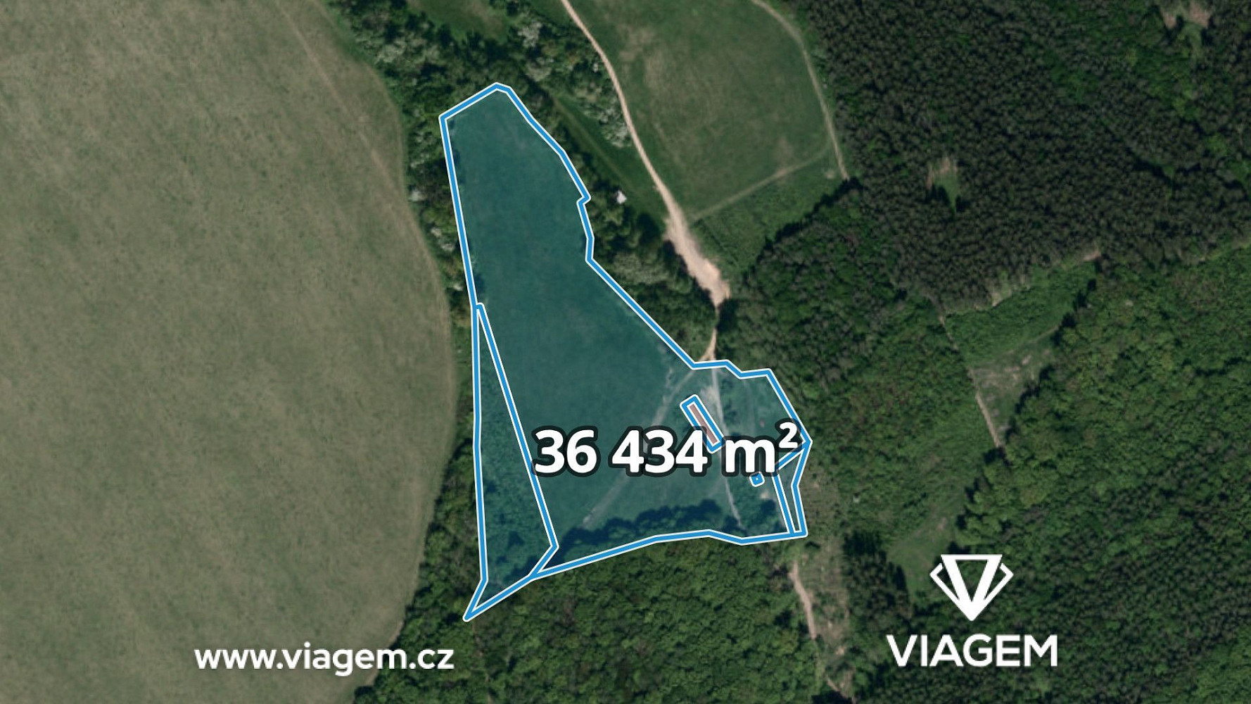Prodej pole 1 329 m²