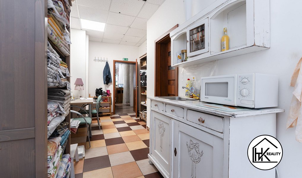 Pronájem obchodních prostor 170 m², Teplice – náhled fotky 19