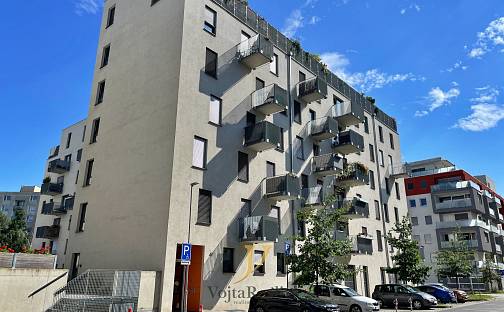 Pronájem bytu 1+kk 38 m², Eduarda Hamburgera, Olomouc