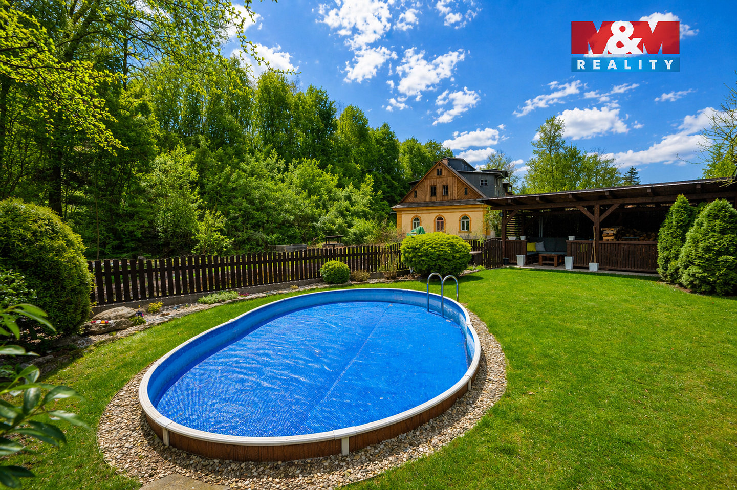 Prodej domu 144 m² s pozemkem 603 m² — photo 2
