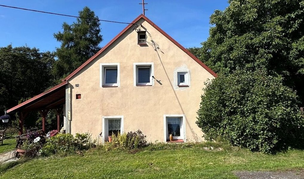 Prodej domu 150 m² s pozemkem 923 m², Kolová – náhled fotky 2