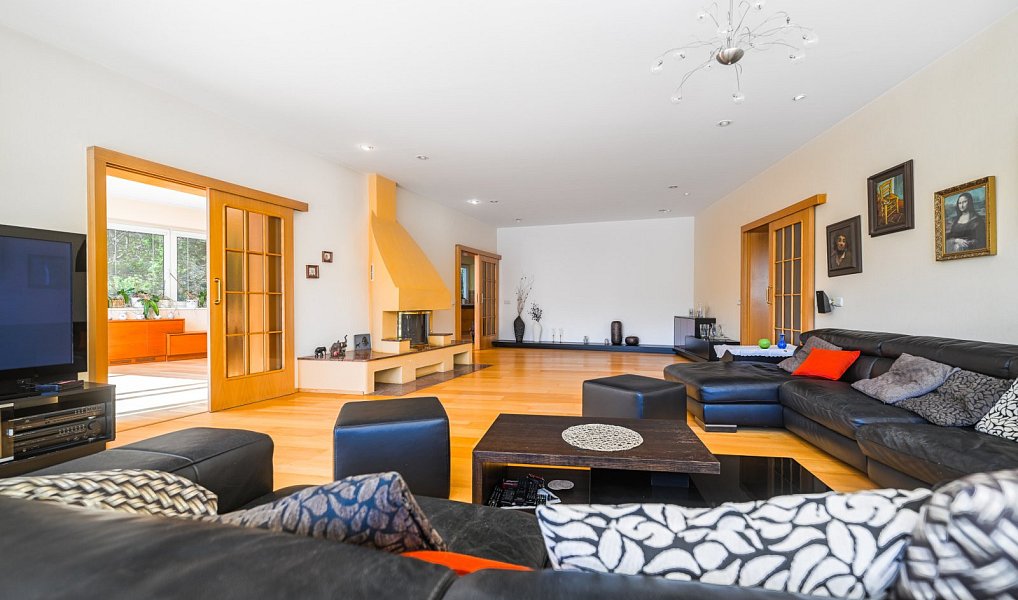 Prodej domu 1 032 m² s pozemkem 2 429 m², Zlín – náhled fotky 15