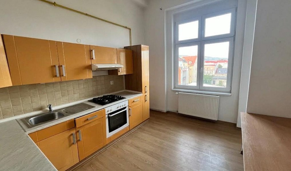 Prodej komerčního objektu (jiného typu) 353 m², Teplice – náhled fotky 15