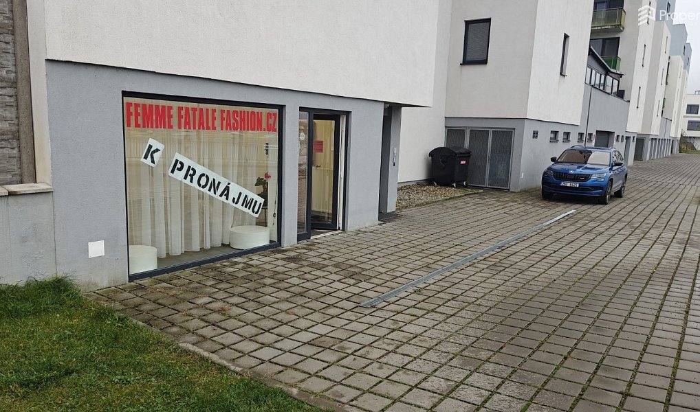 Pronájem obchodních prostor 30 m², Ivančice – náhled fotky 7