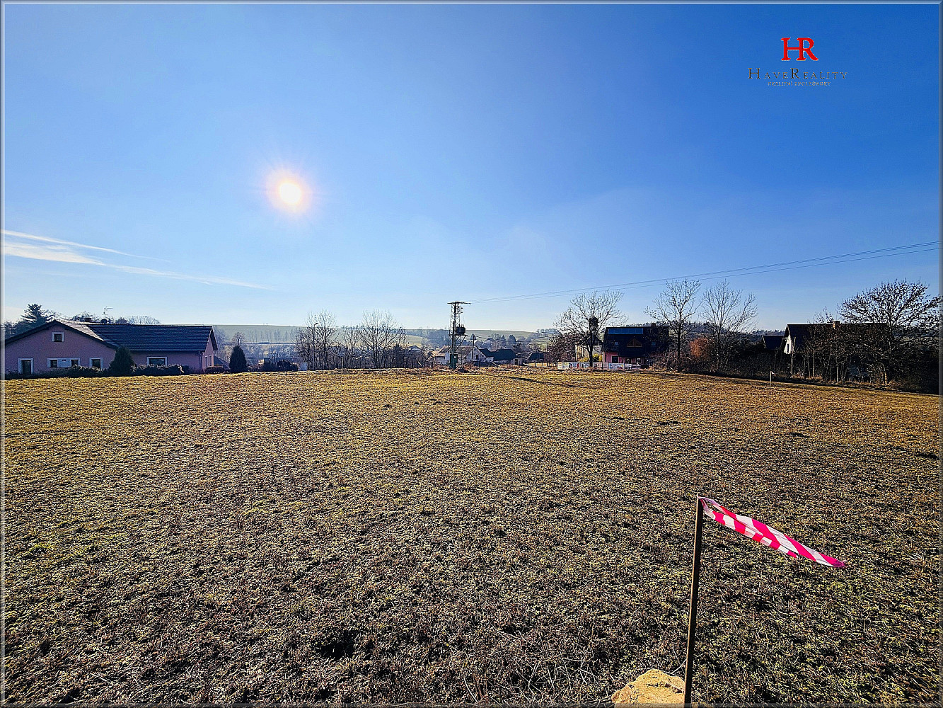Prodej stavebního pozemku 1 446 m² – fotografie 3