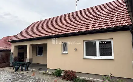 Pronájem bytu 3+kk 56 m², Hlavní, Břeclav - Poštorná
