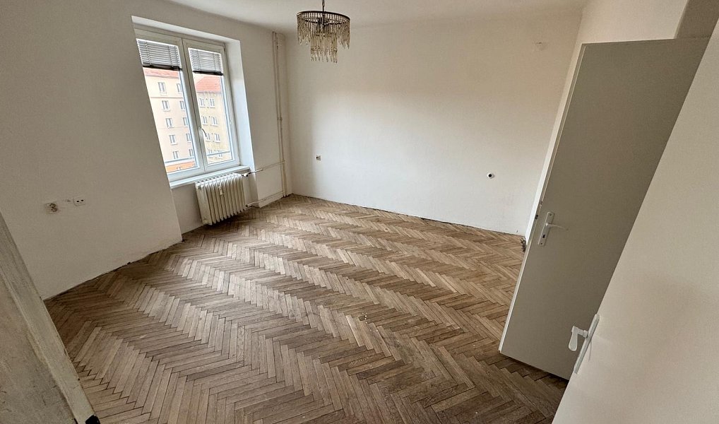 Pronájem bytu 1+1 37 m², Most – náhled fotky 4