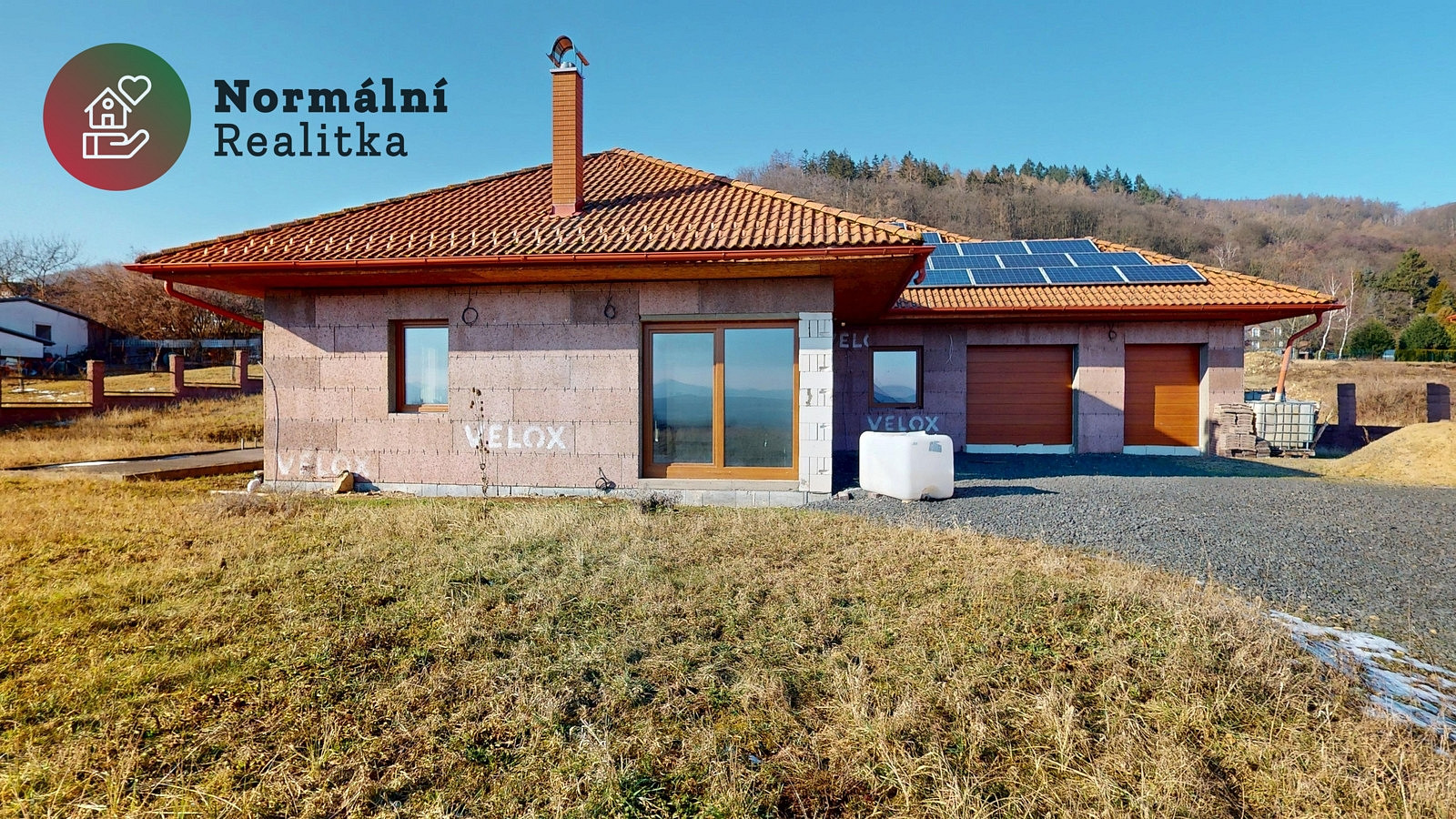Prodej domu 200 m² s pozemkem 4 236 m² – fotografie 2