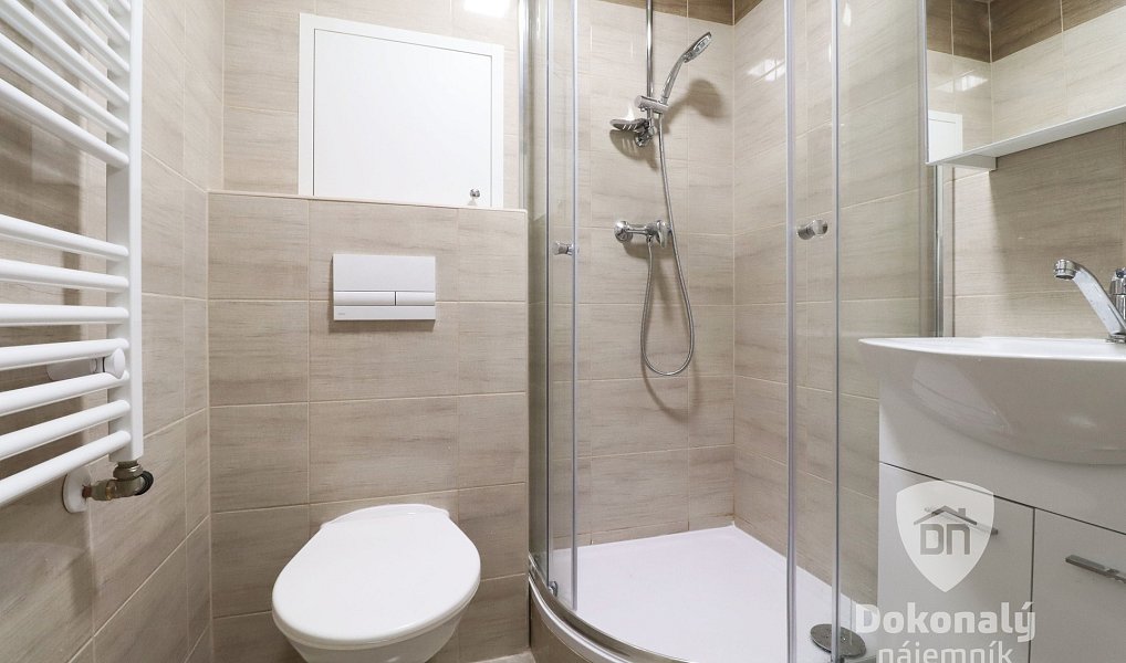 Pronájem bytu 1+1 32 m², Kladno – náhled fotky 2