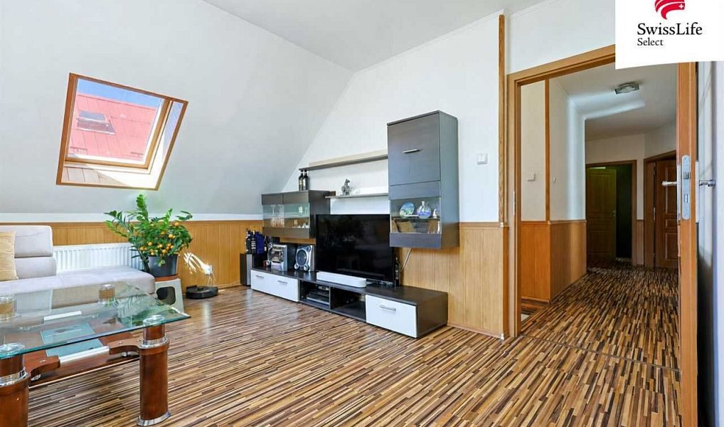 Prodej domu 260 m² s pozemkem 742 m², Blovice – náhled fotky 6