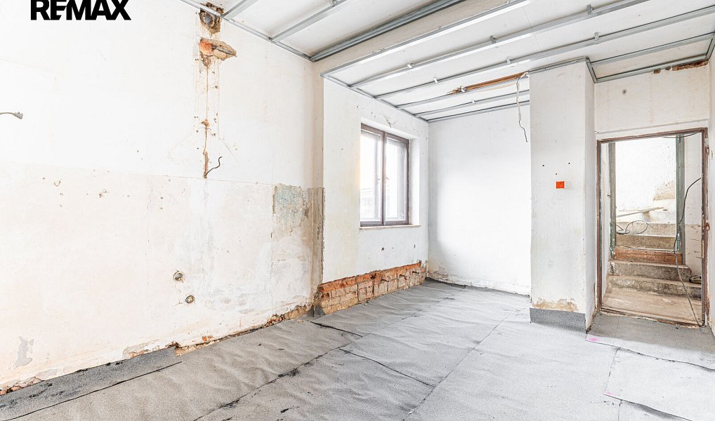 Prodej domu 148 m² s pozemkem 241 m², Blatná – náhled fotky 8