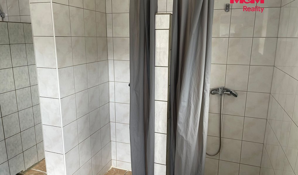 Pronájem ubytovacího objektu 13 087 m², Levín – náhled fotky 28