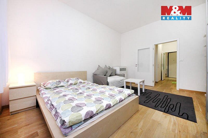 Prodej bytu 1+kk 63 m² – pohled 6