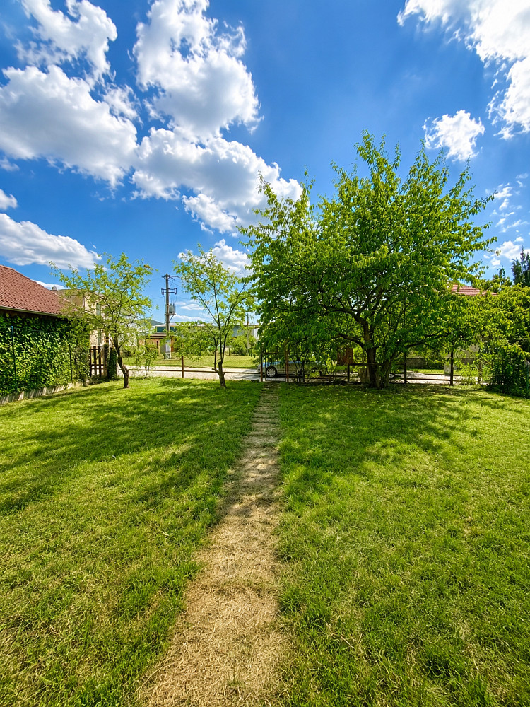 Prodej stavebního pozemku 430 m² – fotografie 3