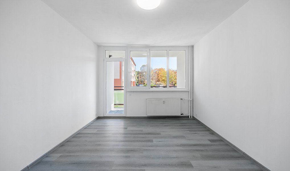 Prodej bytu 2+1 60 m², Planá – náhled fotky 11