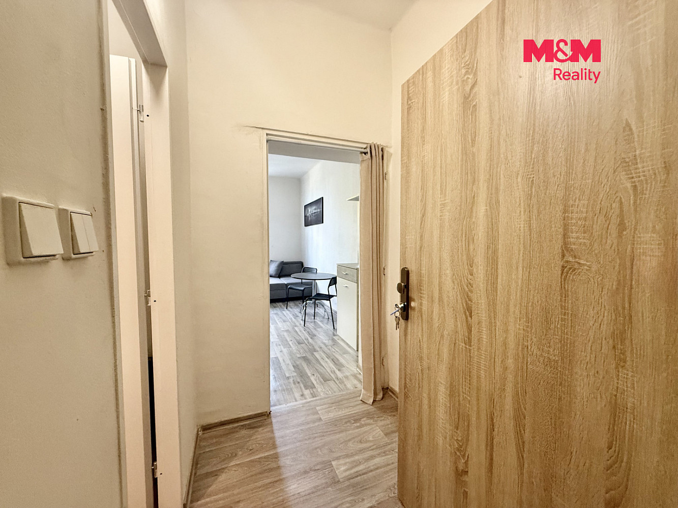 Pronájem bytu 1+kk 20 m² – fotografie 4
