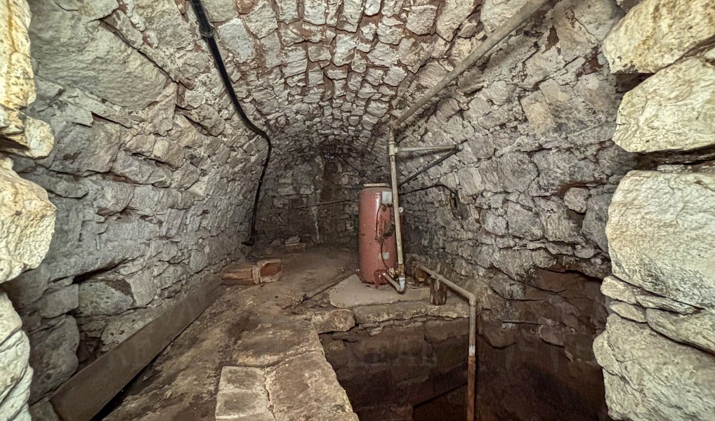 Prodej domu 100 m² s pozemkem 1 264 m², Hluboké Dvory – náhled fotky 36