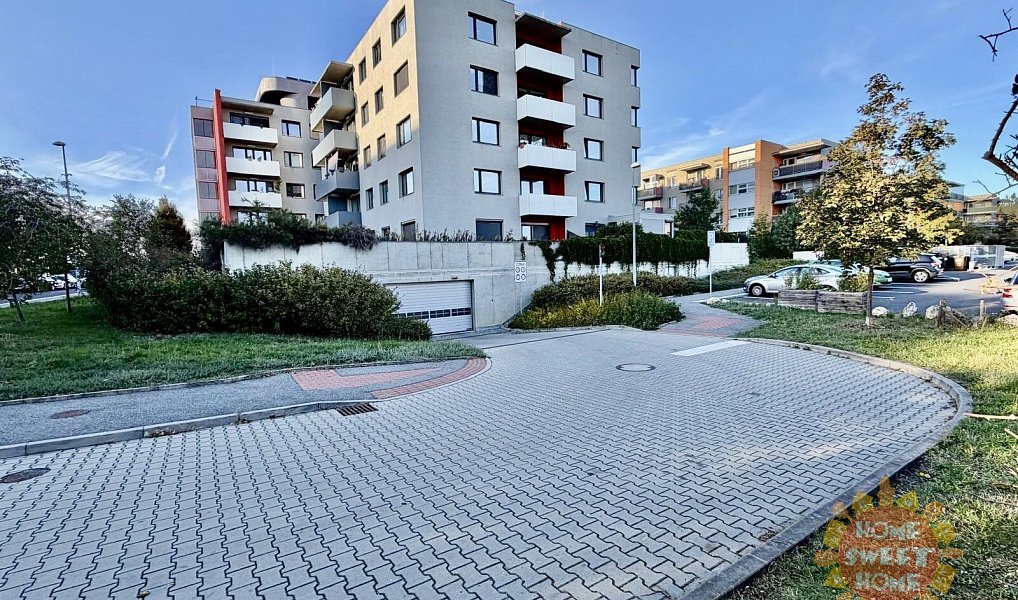Prodej garážového stání, Praha 4 - Chodov, ulice Babická, Praha – náhled fotky 3