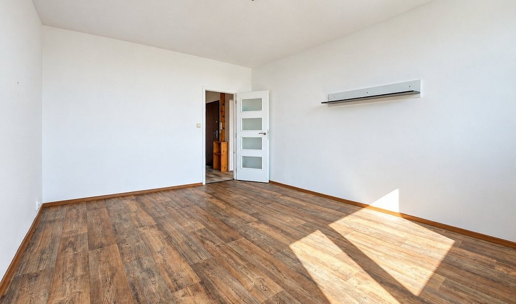 Prodej bytu 3+1 78 m², Jirkov – náhled fotky 12