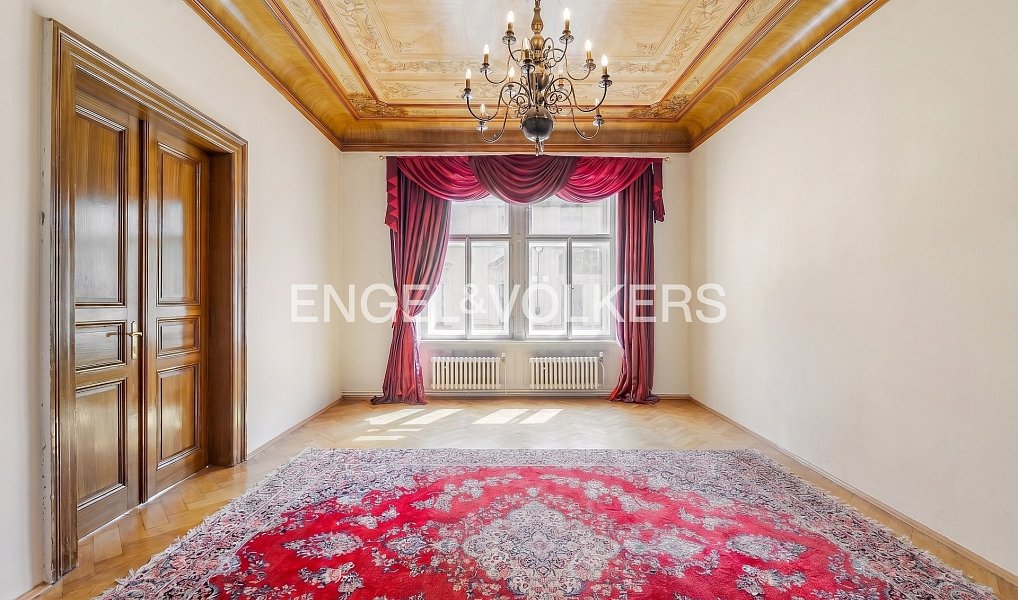 Pronájem bytu 3+1 126 m², Praha – fotka 1 z 11
