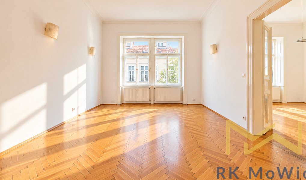 Pronájem bytu 3+kk 130 m², Praha – náhled fotky 2
