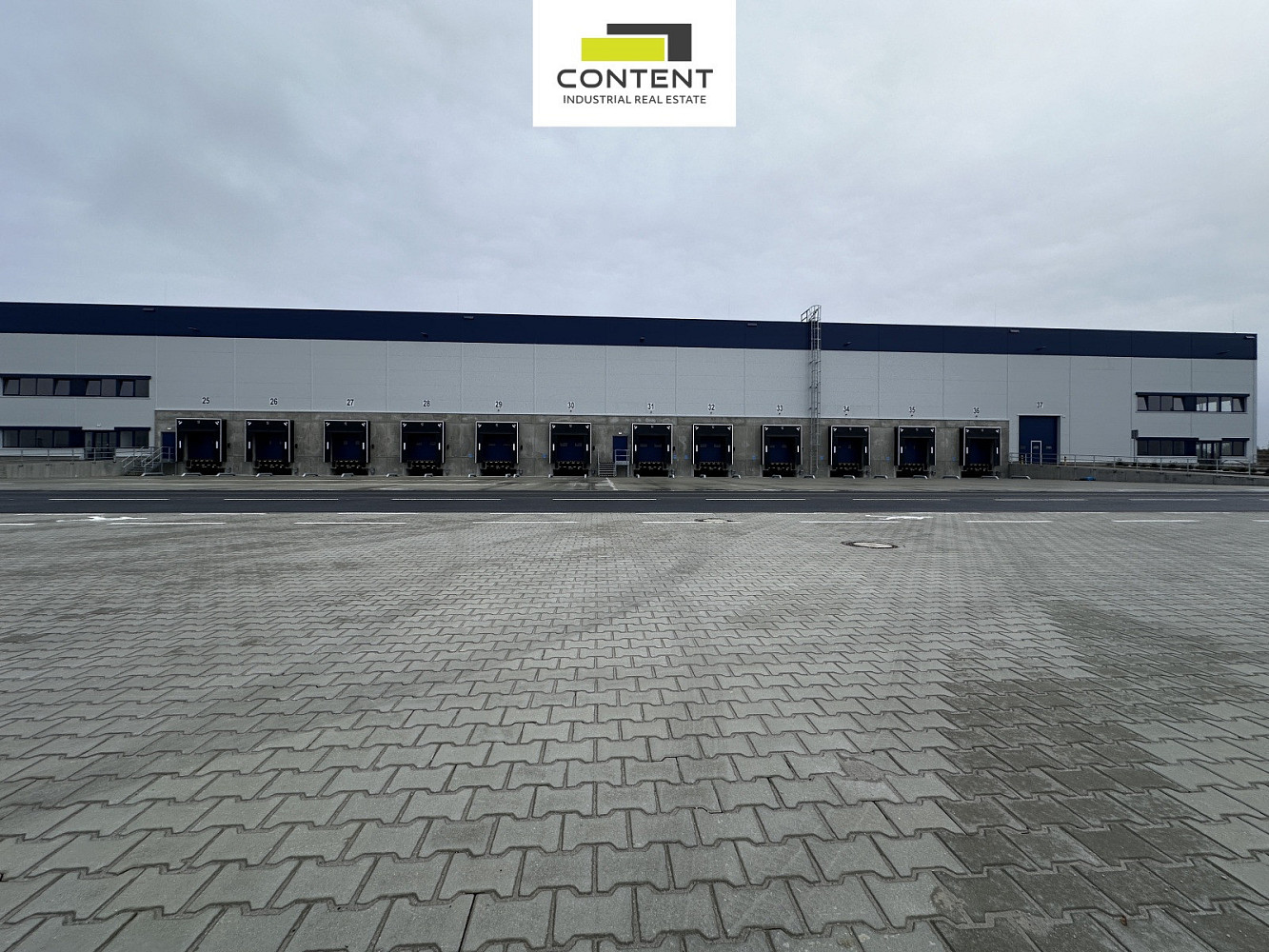 Pronájem skladovacích prostor 22 600 m²