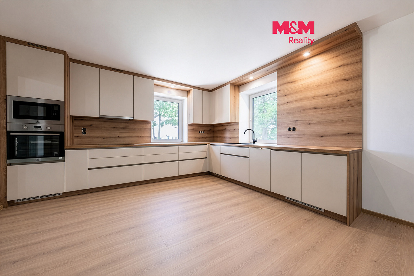 Prodej domu 99 m² s pozemkem 748 m²
