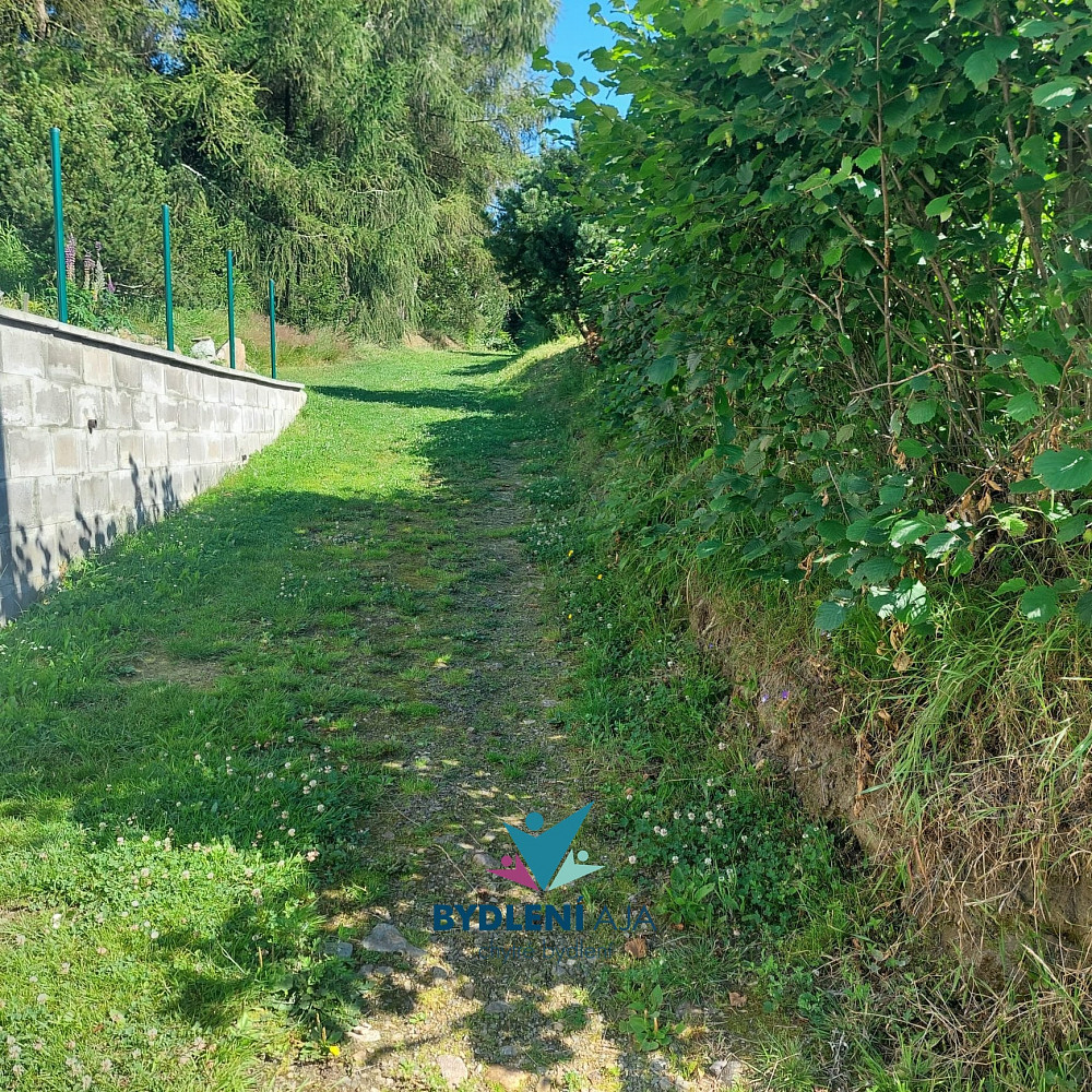 Prodej stavebního pozemku 2 000 m² — photo 5