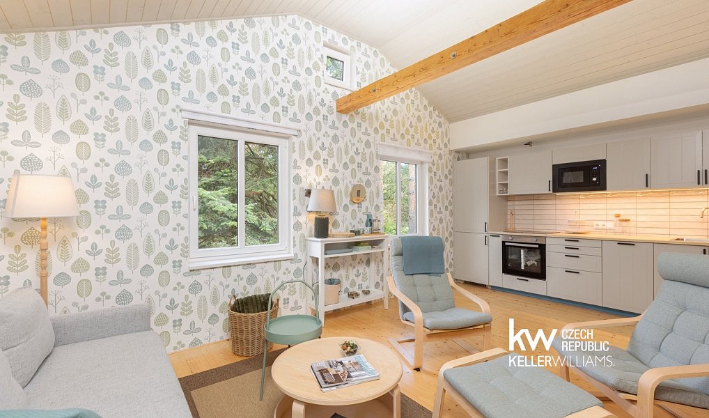 Prodej ubytovacího objektu 655 m², Křečovice – náhled fotky 4