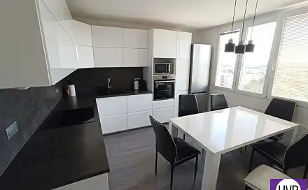 Prodej bytu 3+1 62 m², Alej 17. listopadu, Roudnice nad Labem, okres Litoměřice