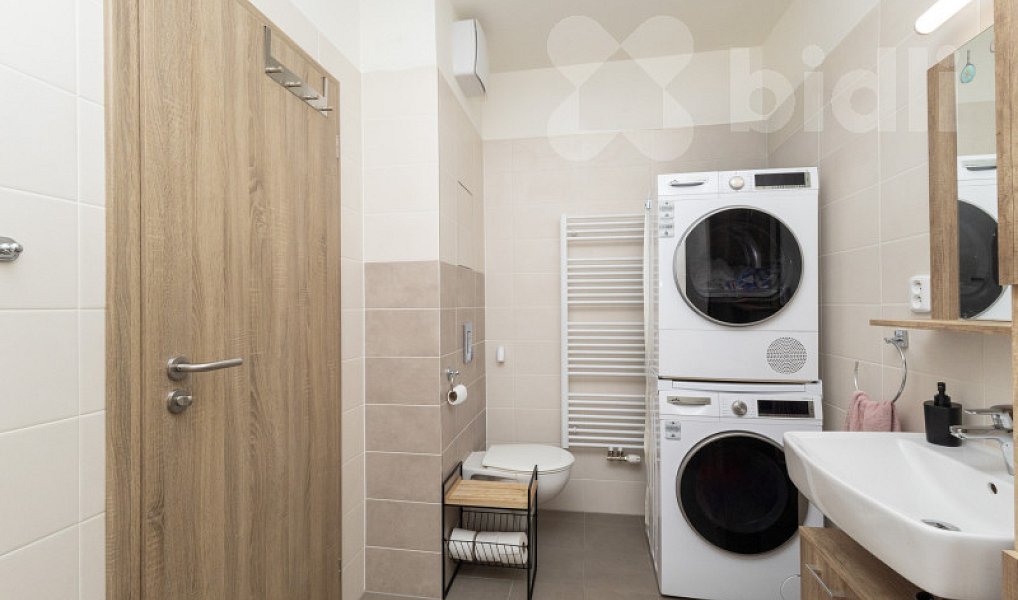 Prodej bytu 3+kk 101 m², České Budějovice – náhled fotky 21