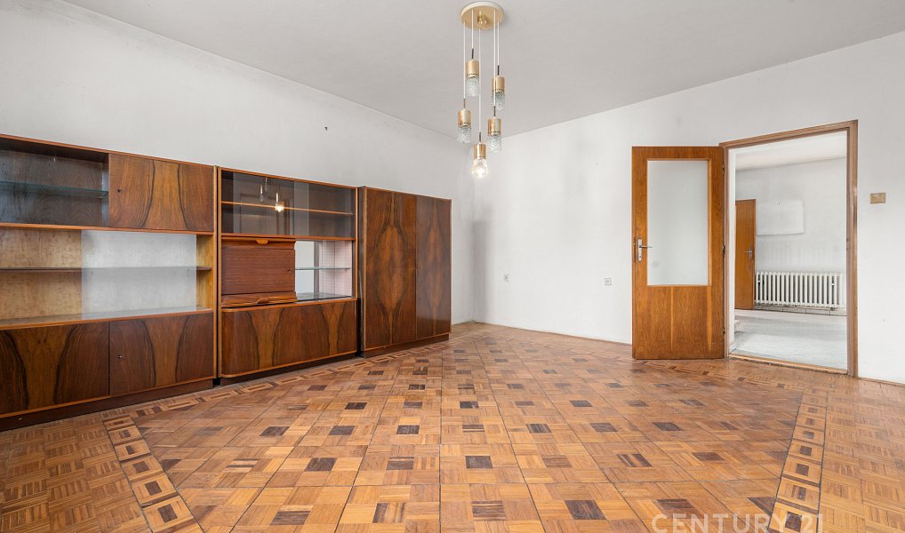 Prodej domu 310 m² s pozemkem 563 m², Kyjov – náhled fotky 22