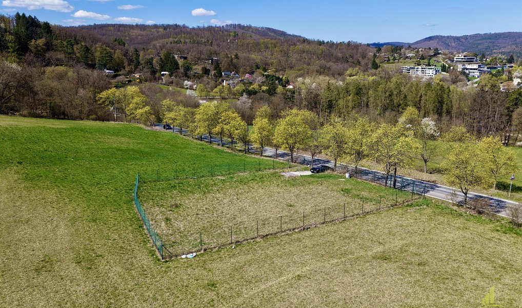 Prodej stavebního pozemku 790 m², Brno – náhled fotky 4