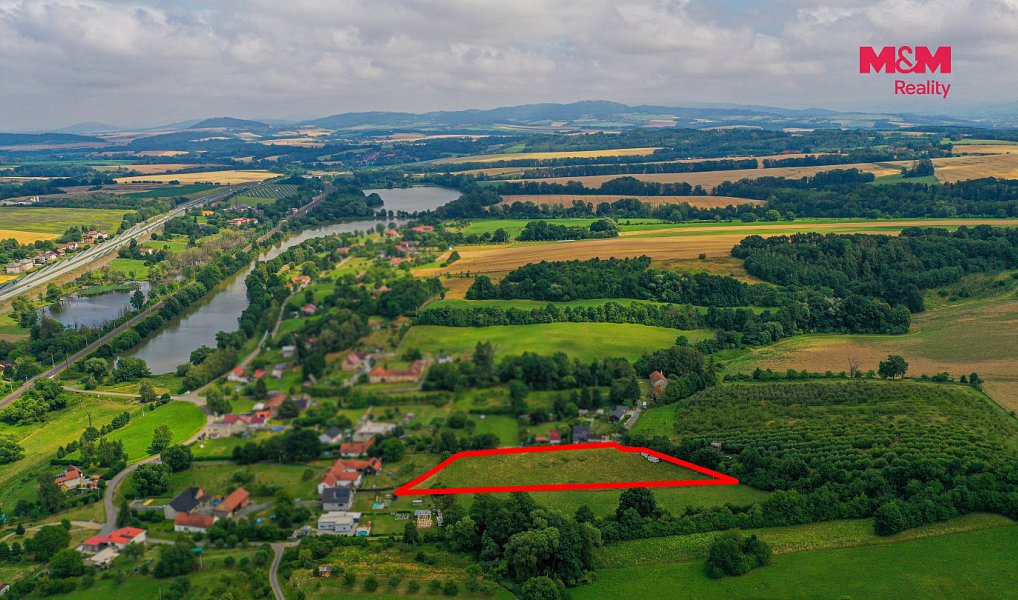 Prodej stavebního pozemku 5 462 m², Polom – náhled fotky 5