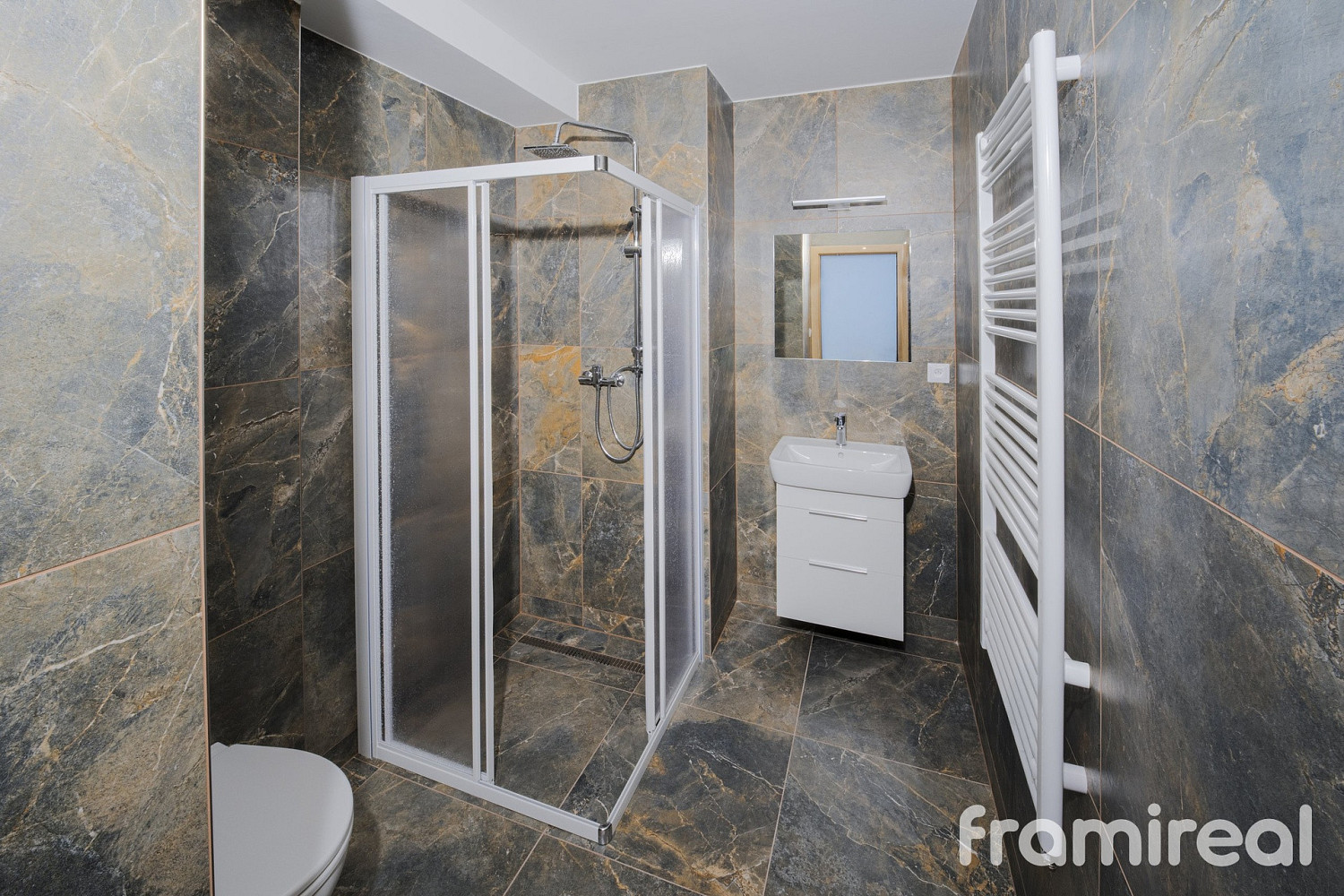 Pronájem bytu 1+kk 30 m² – fotografie 5