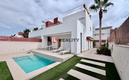 Prodej domu 120 m² s pozemkem 220 m², Pilar de la Horadada, Španělsko