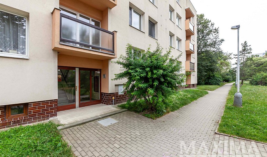 Prodej bytu 2+1 68 m², Praha – náhled fotky 21