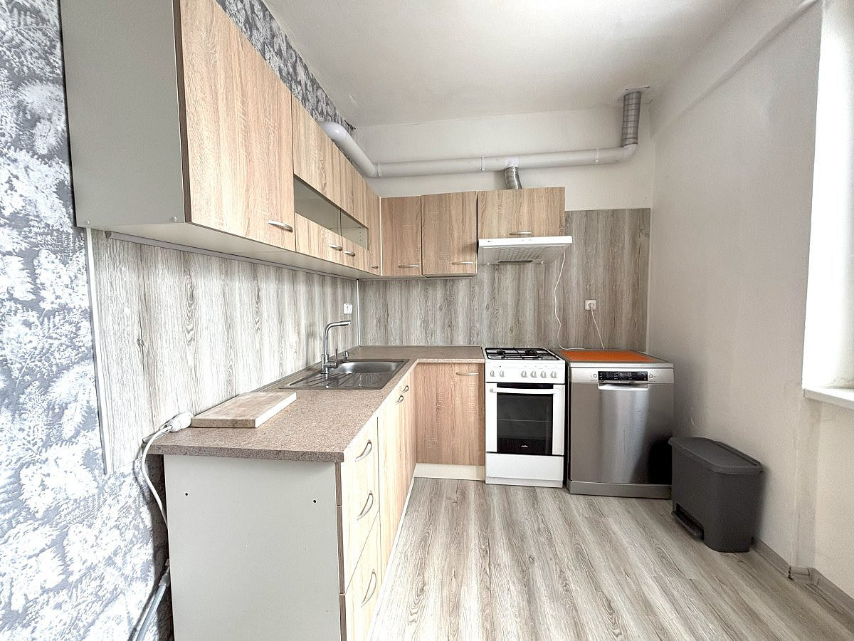 Pronájem bytu 2+1 55 m² – fotografie 2