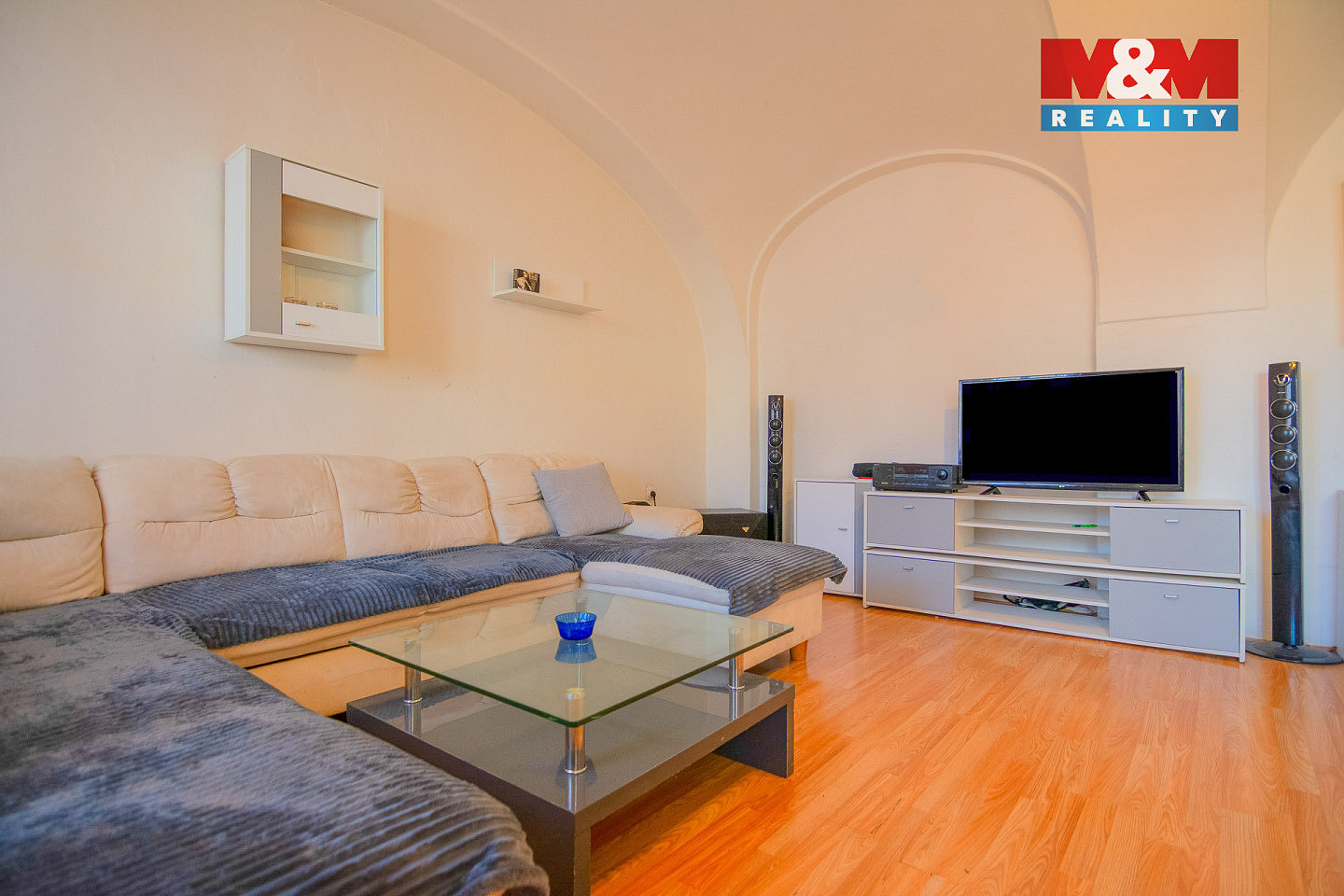 Prodej domu 260 m² s pozemkem 430 m² — photo 2