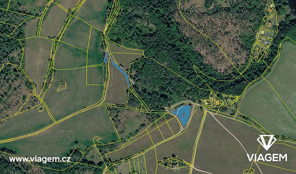 Prodej pole 1 361 m², Zduchovice – náhled fotky 4