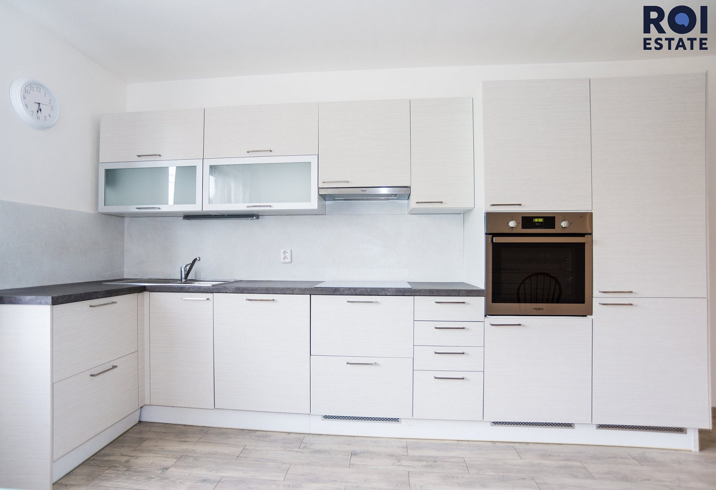 Pronájem bytu 4+kk 108 m² – pohled 6