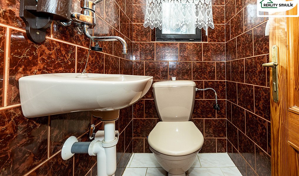 Prodej domu 180 m² s pozemkem 1 487 m², Skalná – náhled fotky 19