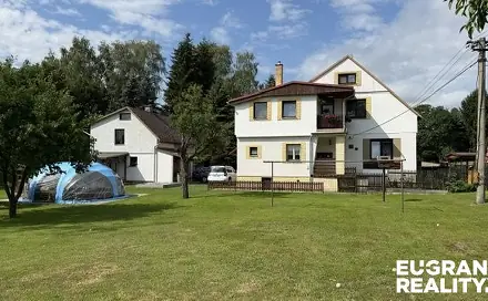 Prodej domu 320 m² s pozemkem 2 286 m², Staré Křečany, okres Děčín